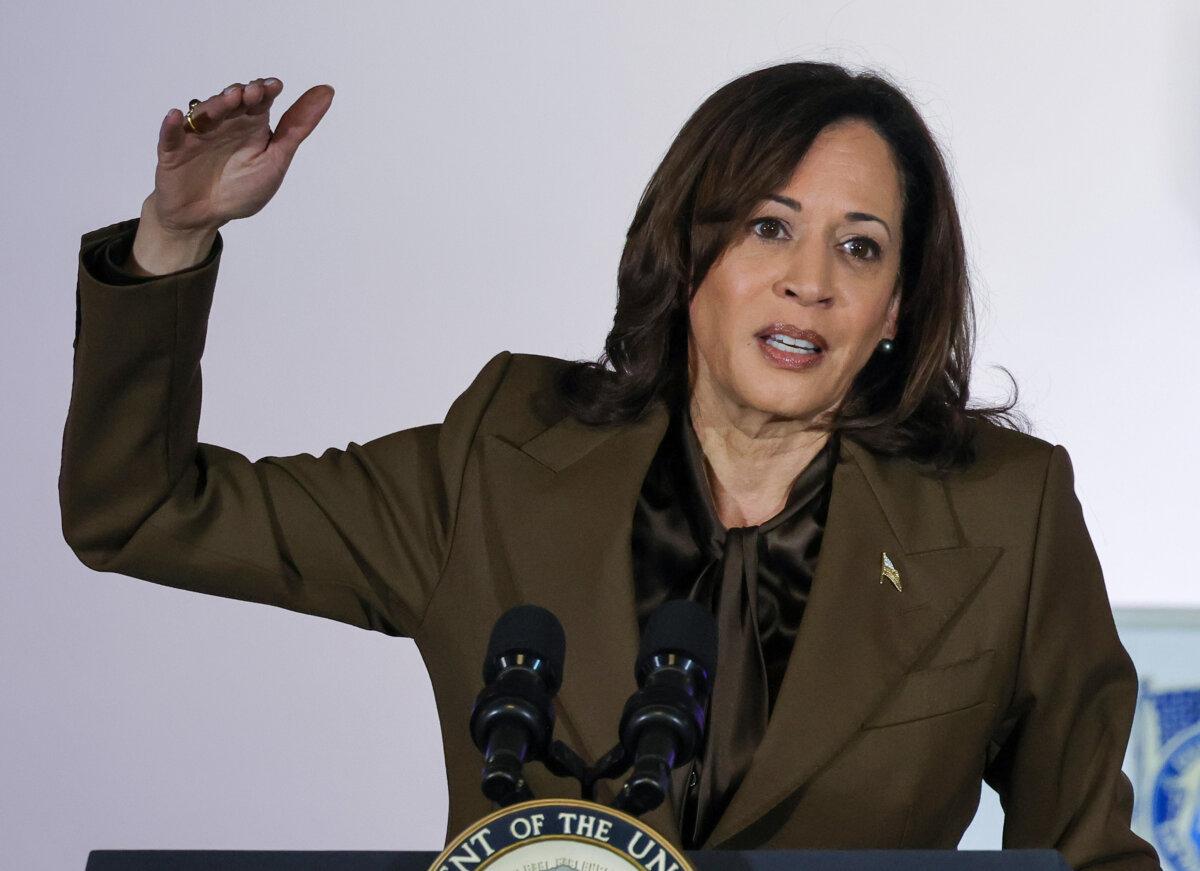 U.S. Vice President Kamala Harris speaks to hospitality workers of Culinary Workers Union Local 226 at the Culinary Workers Union Hall Local 226 in Las Vegas, Nev., on Jan. 3, 2024. (Ethan Miller/Getty Images)