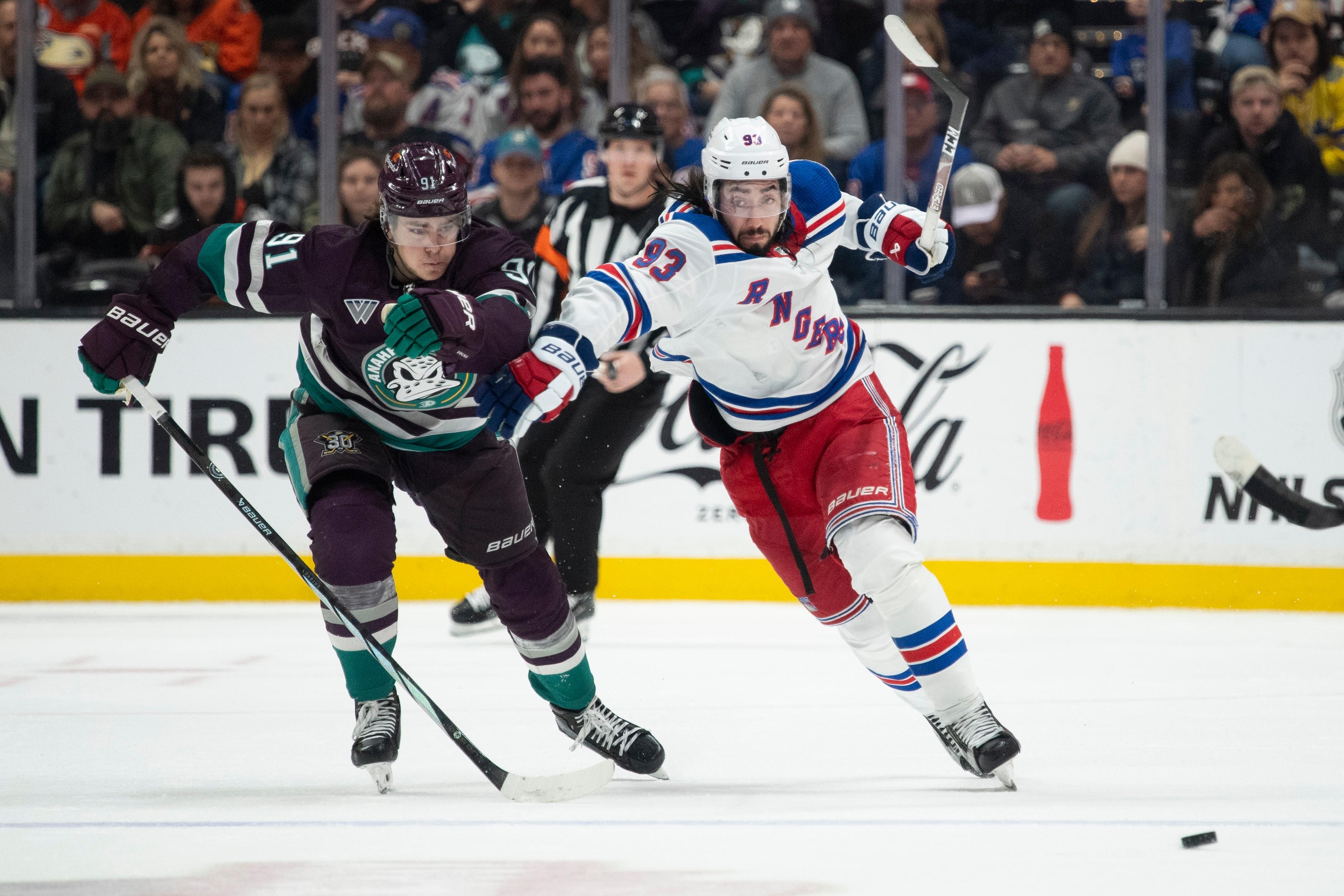 Panarin Scores Go-ahead Goal as Rangers Rally in the Third Period for 5–2 Victory Over Ducks