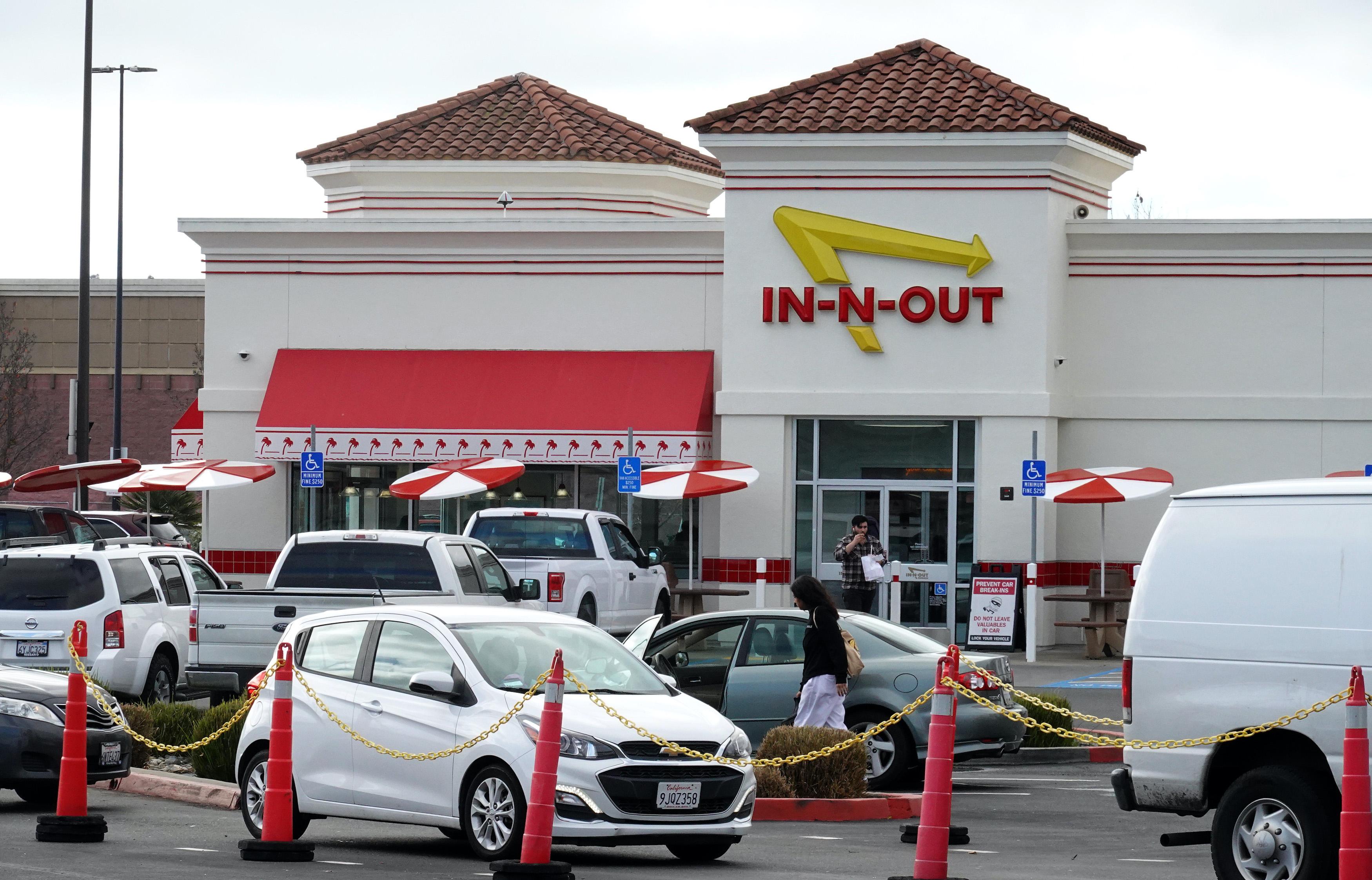A Gut Punch for Burger Lovers: In-N-Out Raises Prices