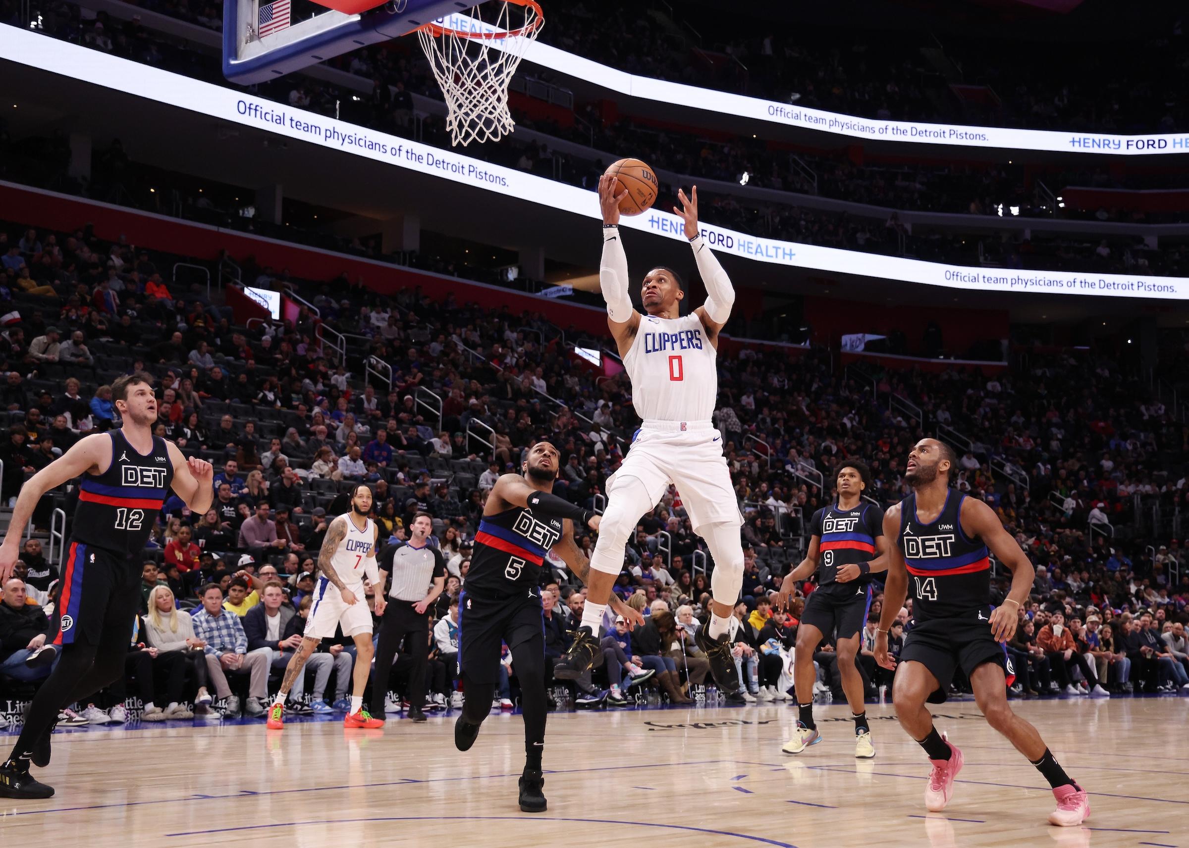 Westbrook Reaches 25,000 Career Points and Leonard Scores 33 to Lead Clippers Past Pistons 136–125