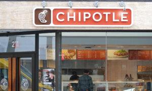 Chipotle Promises to Crack Down on Outliers Serving Small Portions