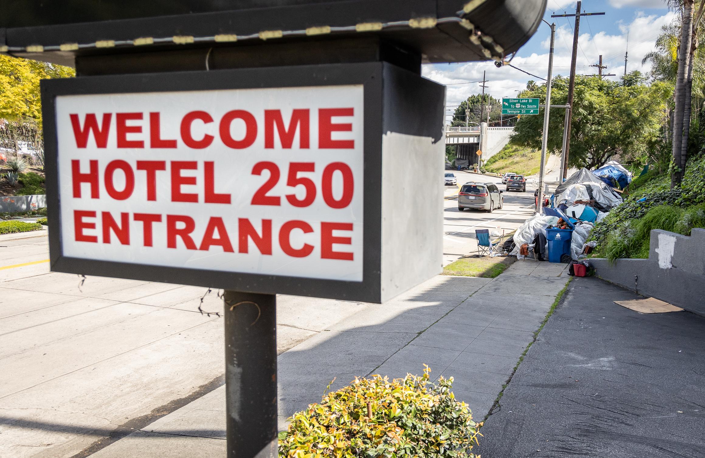 ‘Safe Enough’: A Hotel at the Heart of Los Angeles’s Embattled Homeless Program