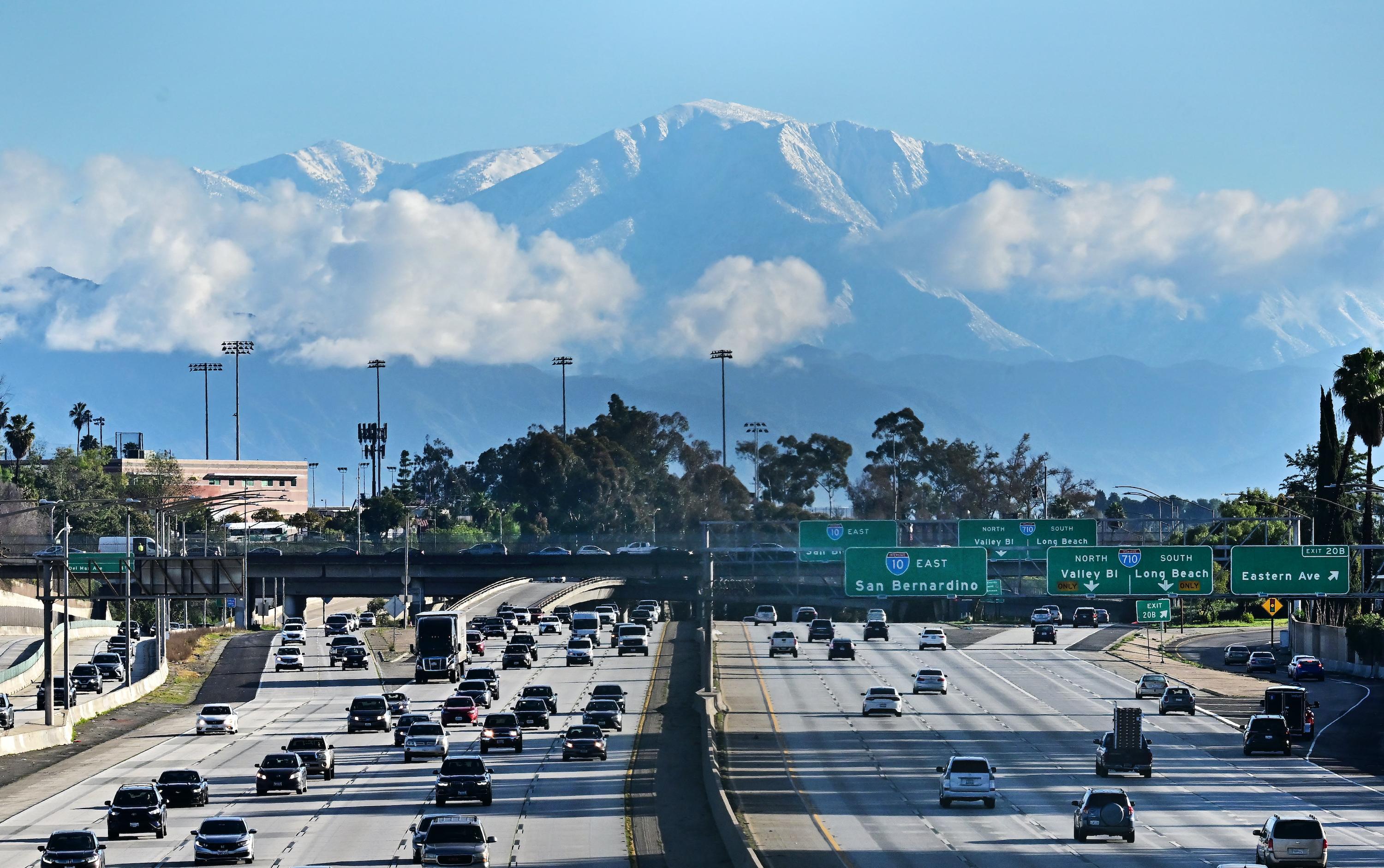 Winter Storms Pack Mountains with Snow, Bring Water to Los Angeles