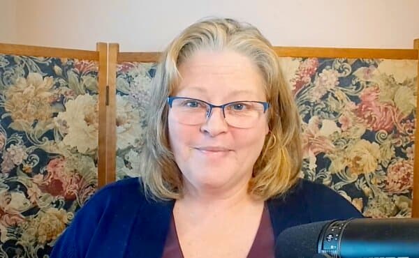 Herbalist Kami McBride speaks to NTD on April 12, 2024. (Helen Billings/The Epoch Times)