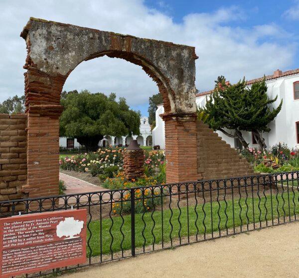 The San Luis Rey Mission de Francia in Oceanside, Calif. (Kimberly Hayek/The Epoch Times)