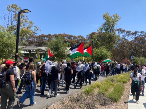 Pro-Palestinian protesters at UCSD demanding divestment and the chancellor's resignation on  May 8, 2024. (Philip Zhu)
