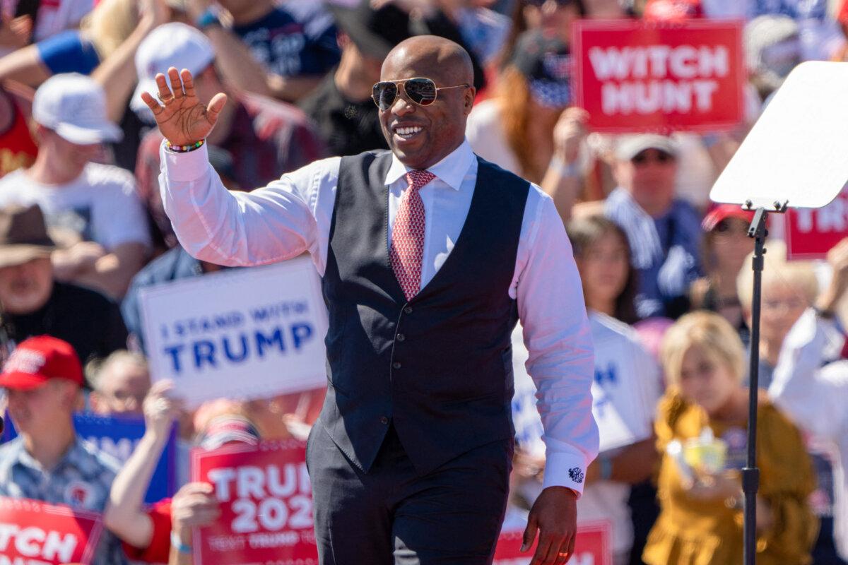 Rep. Wesley Hunt (R-Texas) speaks during a 2024 campaign rally held by candidate Donald Trump in Waco, Texas, on March 25, 2023. (Suzanne Cordeiro/AFP via Getty Images)