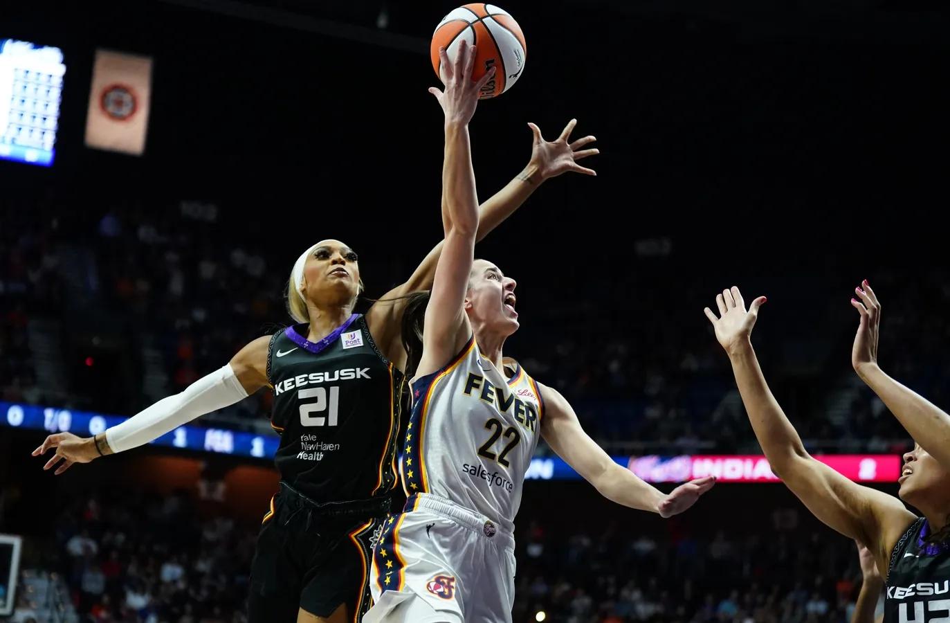 Clark’s WNBA Debut Anything but Smooth as Fever Falls to Sun