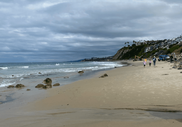 A view of the north side of Strand Beach in Dana Point, Calif., on April 6, 2024. (Kimberly Hayek/The Epoch Times)