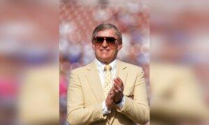 Longtime Oakland Raiders Center Otto Dies at Age 86