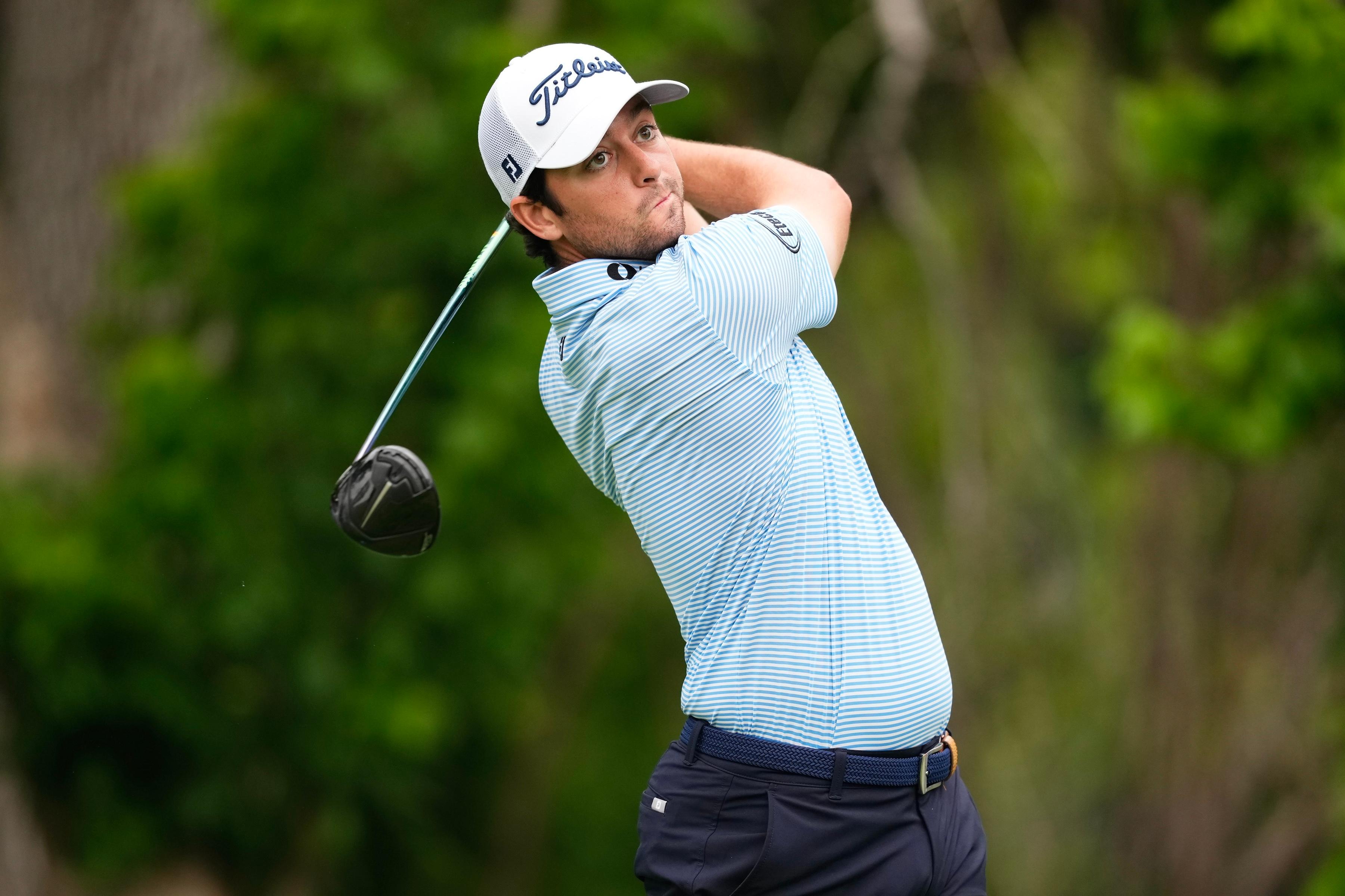 Davis Riley Moves to 10 Under for Charles Schwab Lead