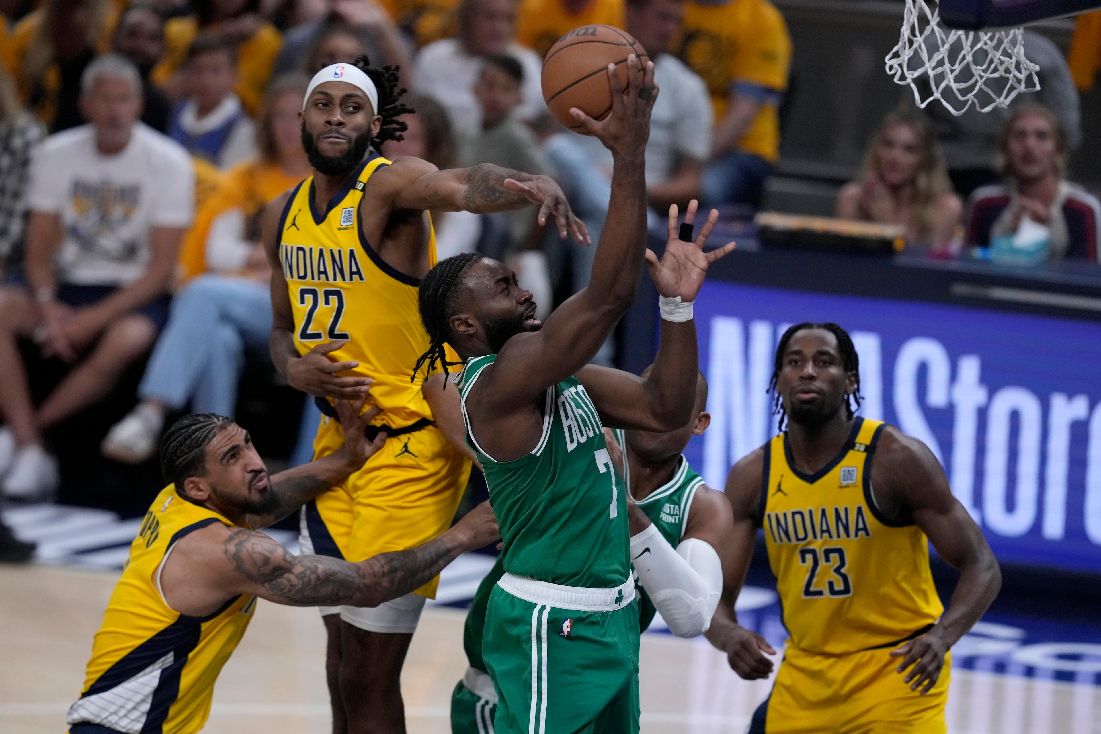 Jrue Holiday’s Finishing Flurry Helps Celtics Beat Pacers 114–111 for 3–0 Lead in East Finals