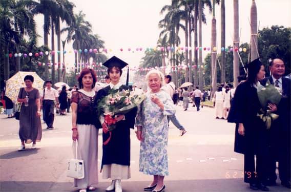 Ms. Murphy with her family at her graduation from National Taiwan University. (Courtesy of Isabella Murphy)