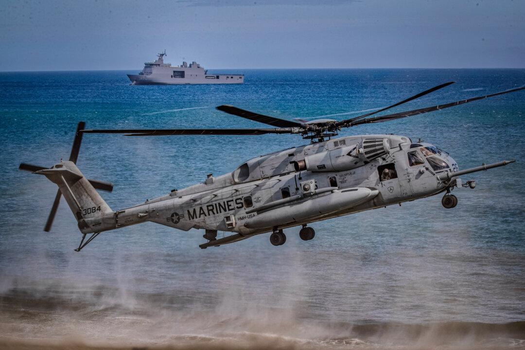 A U.S. Marine CH53 helicopter takes off during a joint U.S.–Philippines war exercise off the waters of South China Sea in Claveria, Cagayan Province, Philippines, on March 31, 2022. (Ezra Acayan/Getty Images)