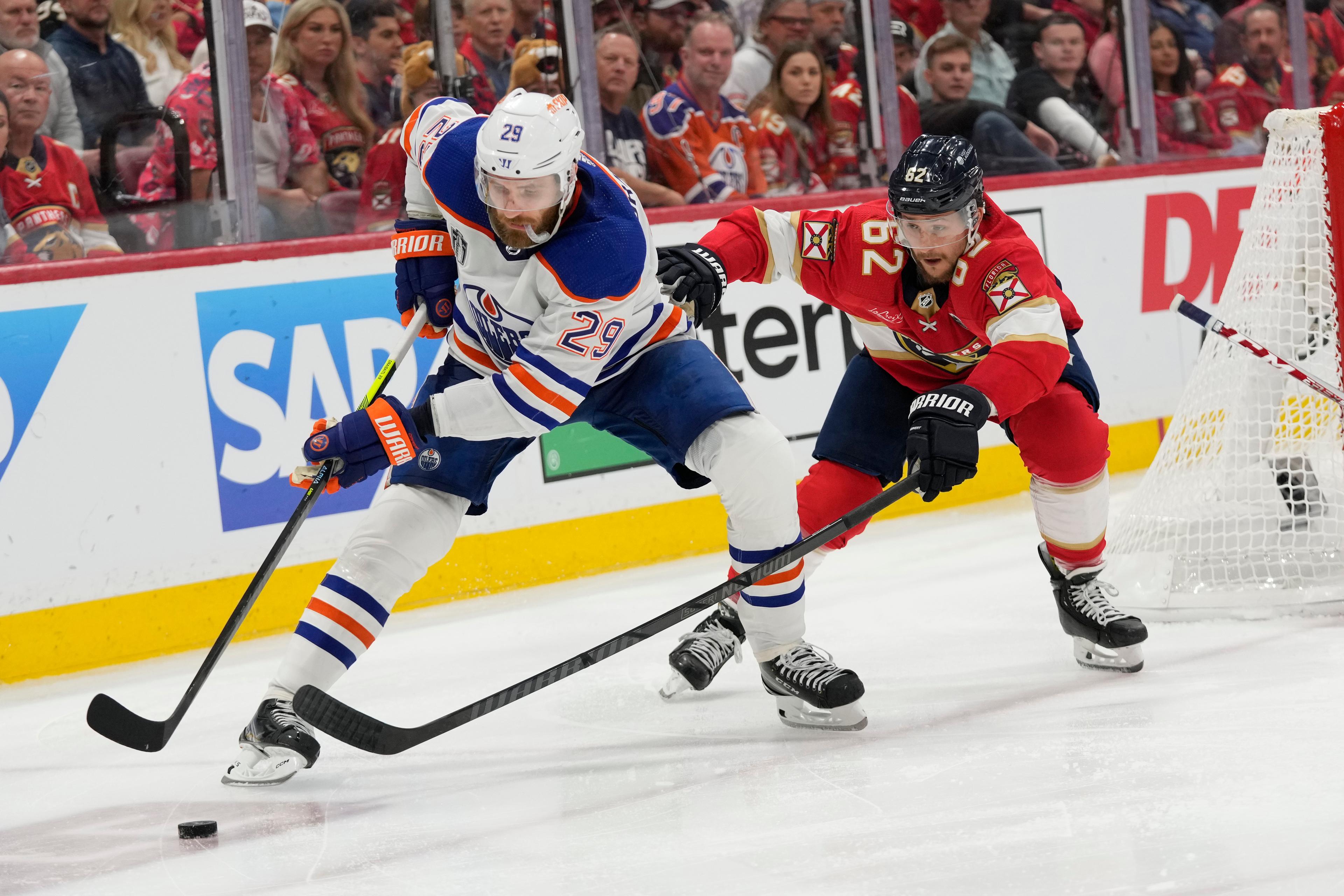 Panthers Survive Injury to Barkov, Take 2-0 Lead Over Oilers in Stanley Cup Final