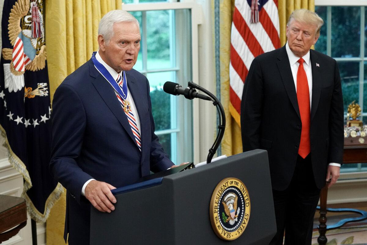 National Basket Ball Hall of Fame inductee Jerry West delivers remarks after being awarded the Presidential Medal of Freedom by President Donald Trump during a ceremony in the Oval Office at the White House in Washington on Sept. 5, 2019. (Chip Somodevilla/Getty Images)