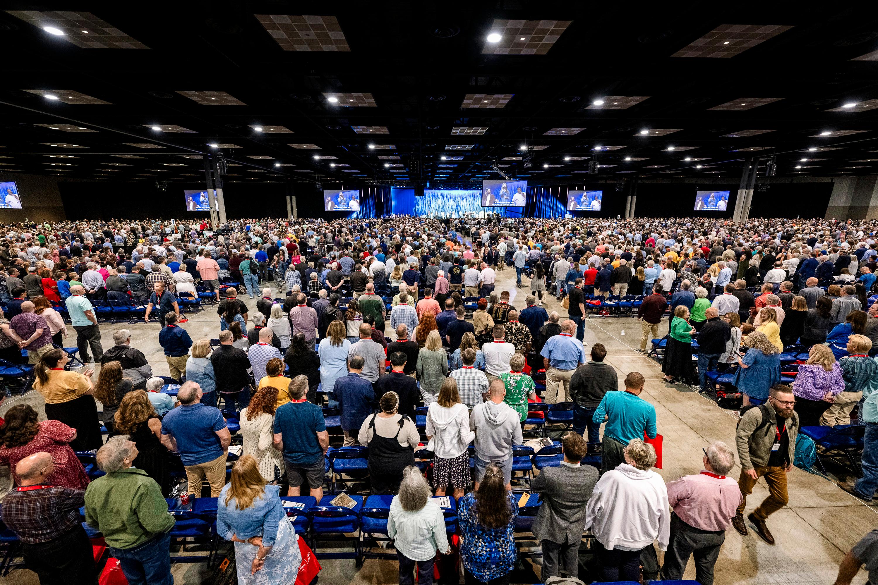 Southern Baptists Vote on Women Pastors Rule, Reject Use of IVF