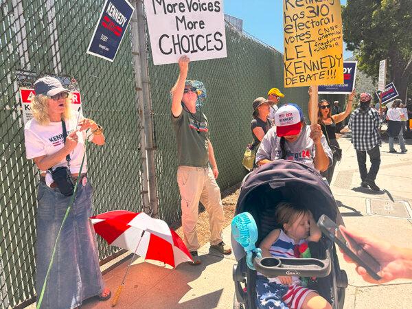 The group planned to deliver a petition to CNN asserting Mr. Kennedy should be allowed to debate. Above, supporters rally in Burbank, Calif., on June 21, 2024. (Jill McLaughlin/The Epoch Times)