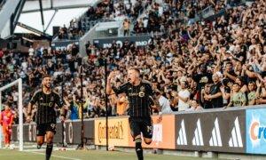 LAFC Move Into Tie for First in West With 6–2 Rout of Earthquakes