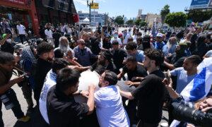 Los Angeles Officials to Hold Community Meeting After Violent Clashes Outside Synagogue