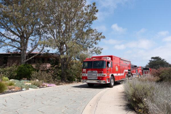 A fire truck in Torrey Pines State Natural Reserve in San Diego on June 26, 2024. (Jane Yang/The Epoch Times)