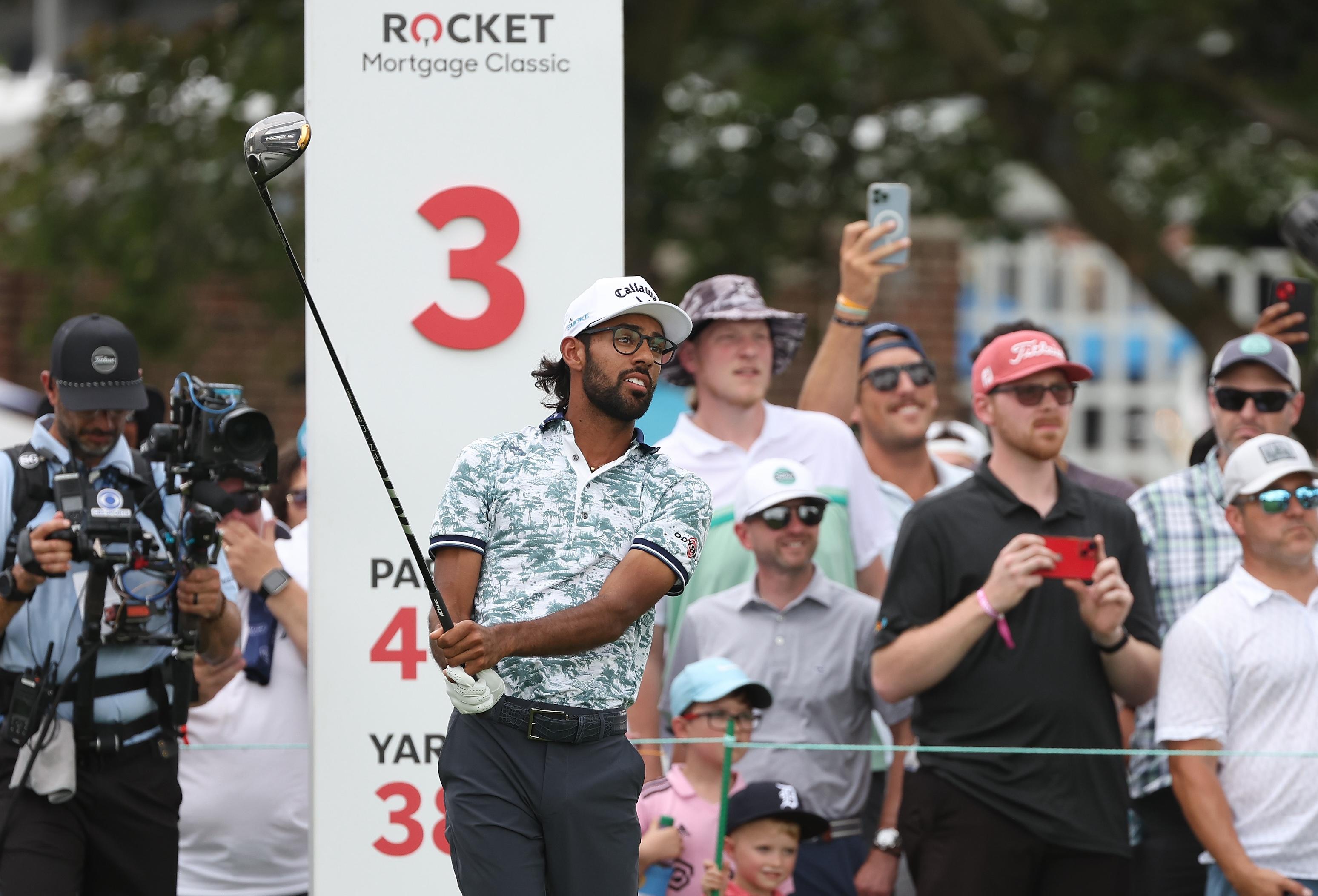 Akshay Bhatia and Aaron Rai Share Lead for 2nd Straight Day at Rocket Mortgage Classic