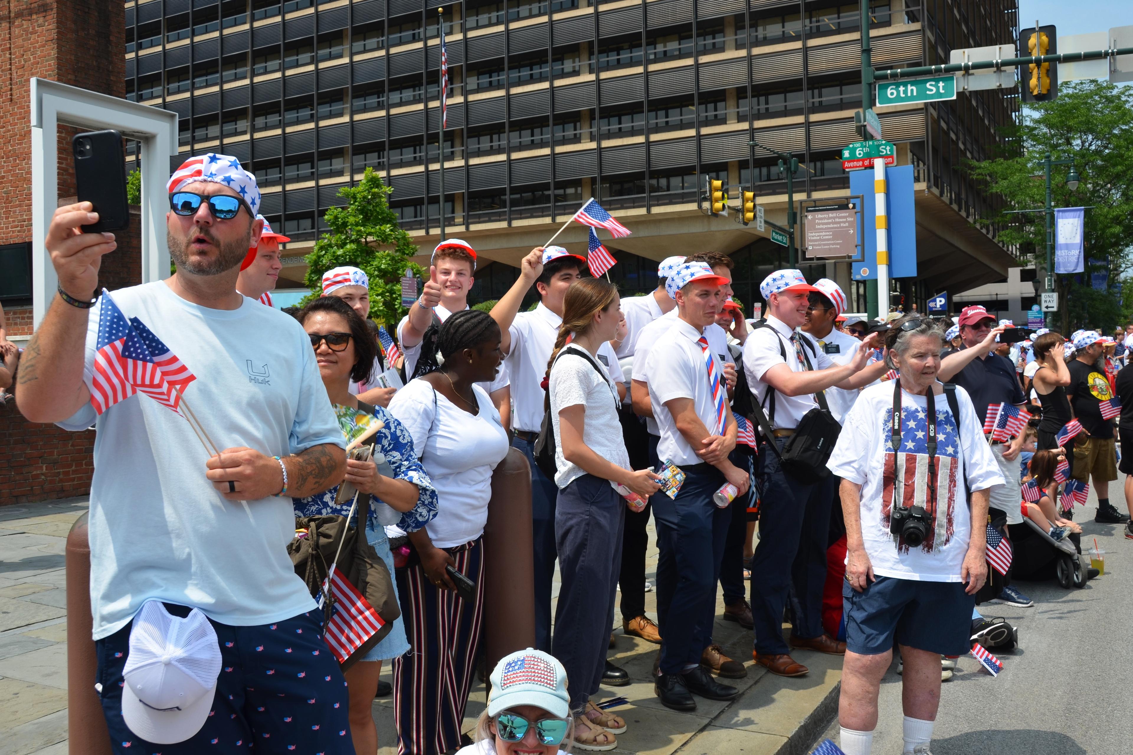 Josh Allison (1st left), a commercial roofing company owner from Cleveland, Ohio, attends Philadelphia’s Independence Day Parade on July 4, 2024. (Nancy Huang/The Epoch Times)