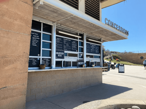 The Concession Stand serves hot food at Moonlight Beach in Encinitas, Calif., on May 25, 2024. (Kimberly Hayek/The Epoch Times)