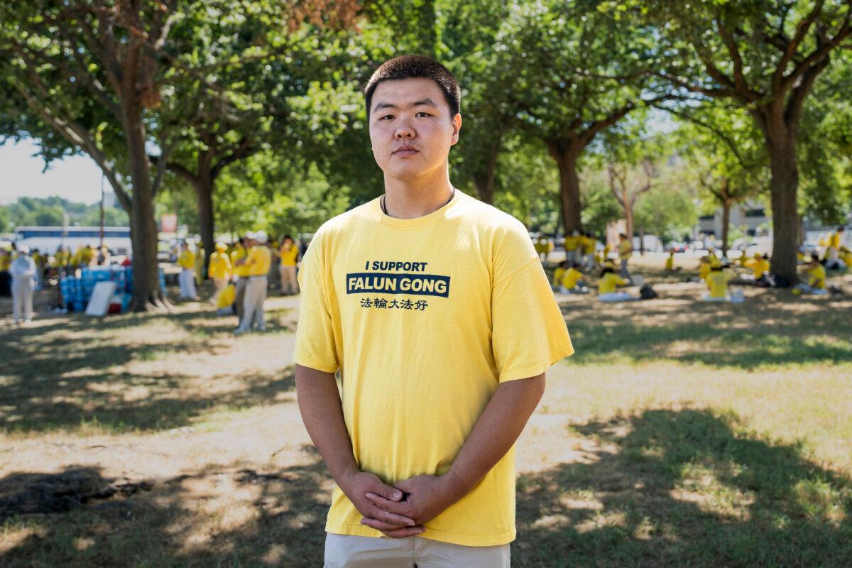 Li Hongxiang participates in a rally and a march calling for an end to the Chinese Communist Party’s 25-year-long persecution of the spiritual practice in Washington on July 11, 2024. (Madalina Vasiliu/The Epoch Times)