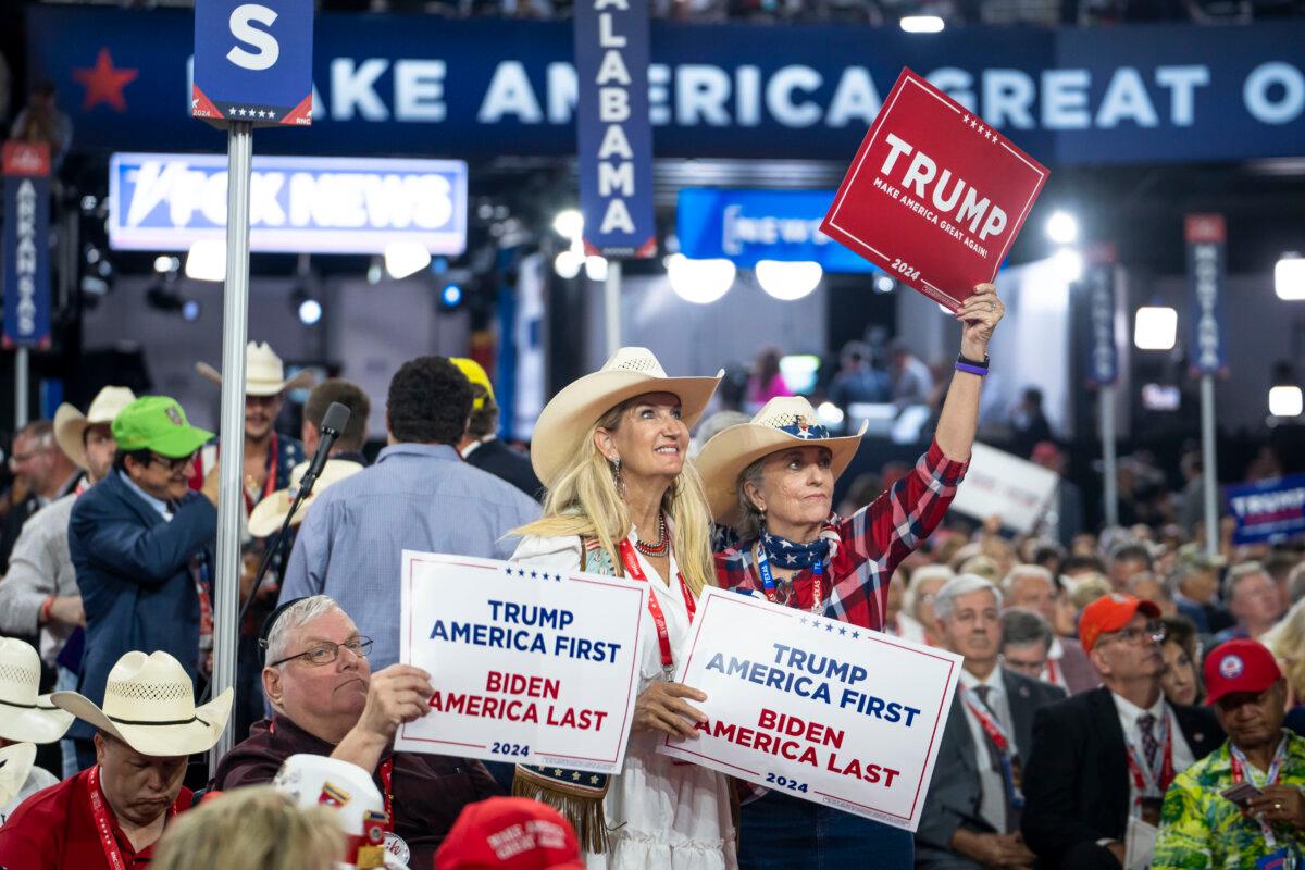 Texas delegates attend the Republican National Convention (RNC) in Milwaukee, Wis., on July 16, 2024. (Madalina Vasiliu/The Epoch Times)