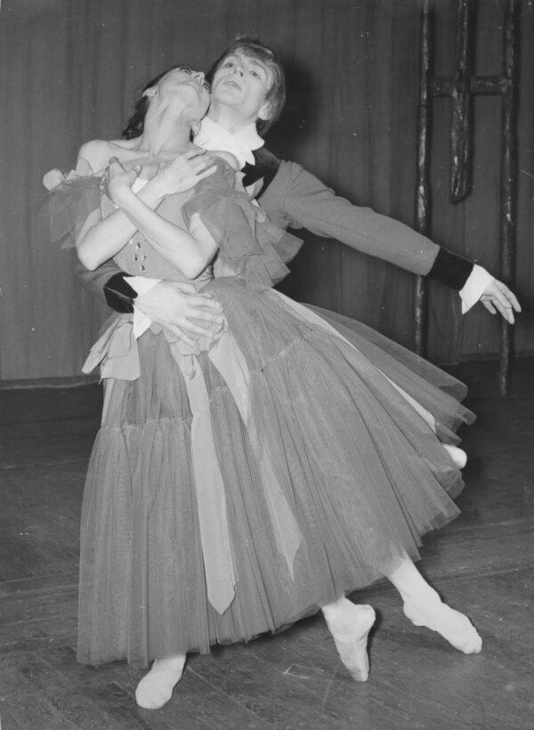 English ballerina Margot Fonteyn and Rudolf Nureyev dance in the ballet "Marguerite And Armand," specifically choreographed for them by Frederick Ashton to music by Franz Liszt, on Nov. 3, 1963. (FPG/Archive Photos/Getty Images)