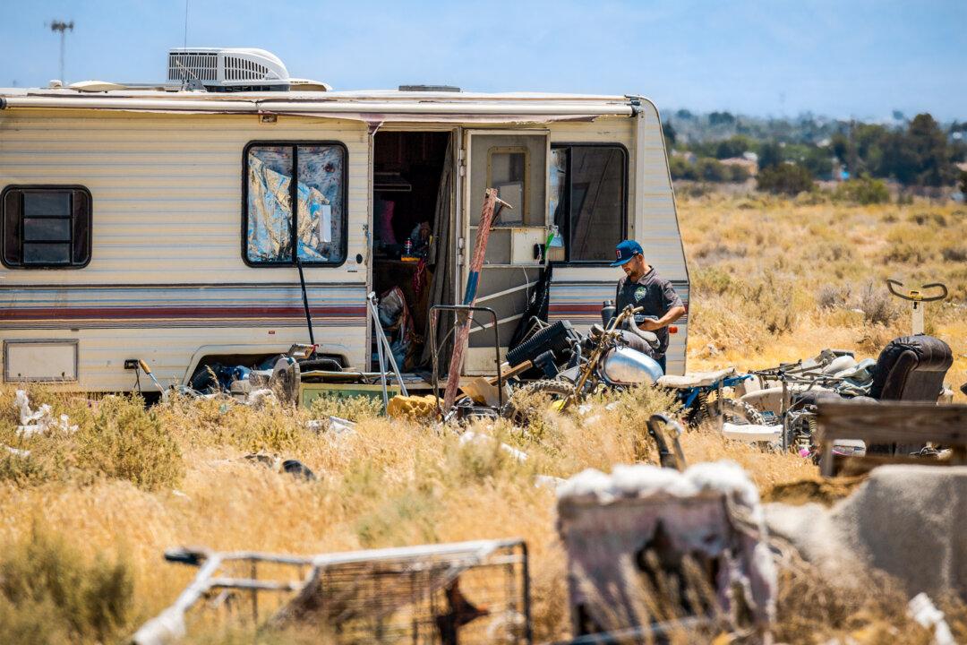Behind the Homeless Surge in California’s High Desert