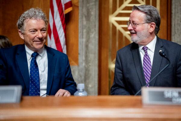 Homeland Security and Governmental Affairs Committee Chairman Gary Peters (D-Mich) and Ranking Member Sen. Rand Paul (R-Ky.) in Washington on April 18, 2024. (Andrew Harnik/Getty Images)