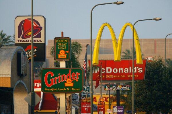 Restaurants line the streets in the Figueroa Corridor area of Los Angeles on July 24, 2008. (David McNew/Getty Images)