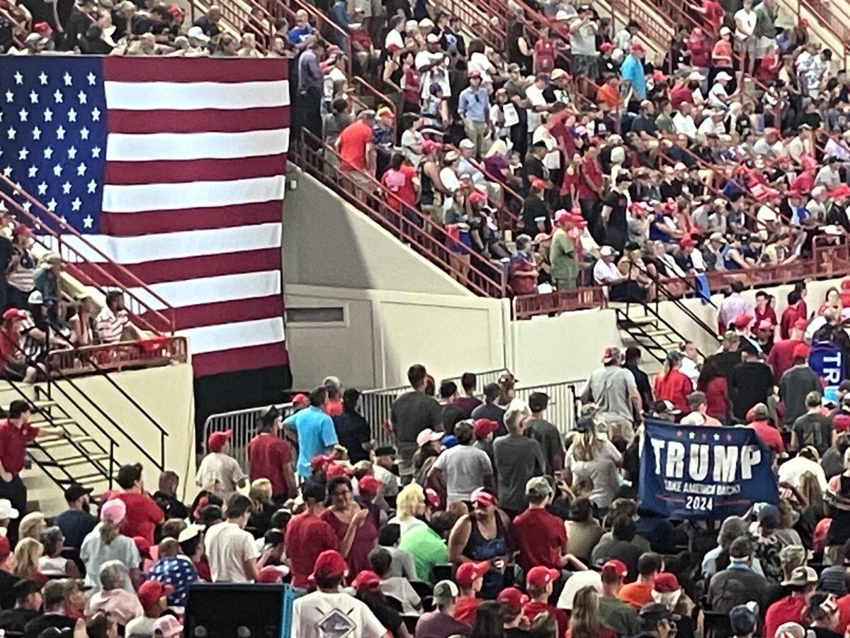 Attendees of former President Donald Trump's campaign rally await his arrival at the New Hollard Arena in Harrisburg, Pa., on July 31, 2024. (Janice Hisle/The Epoch Times)