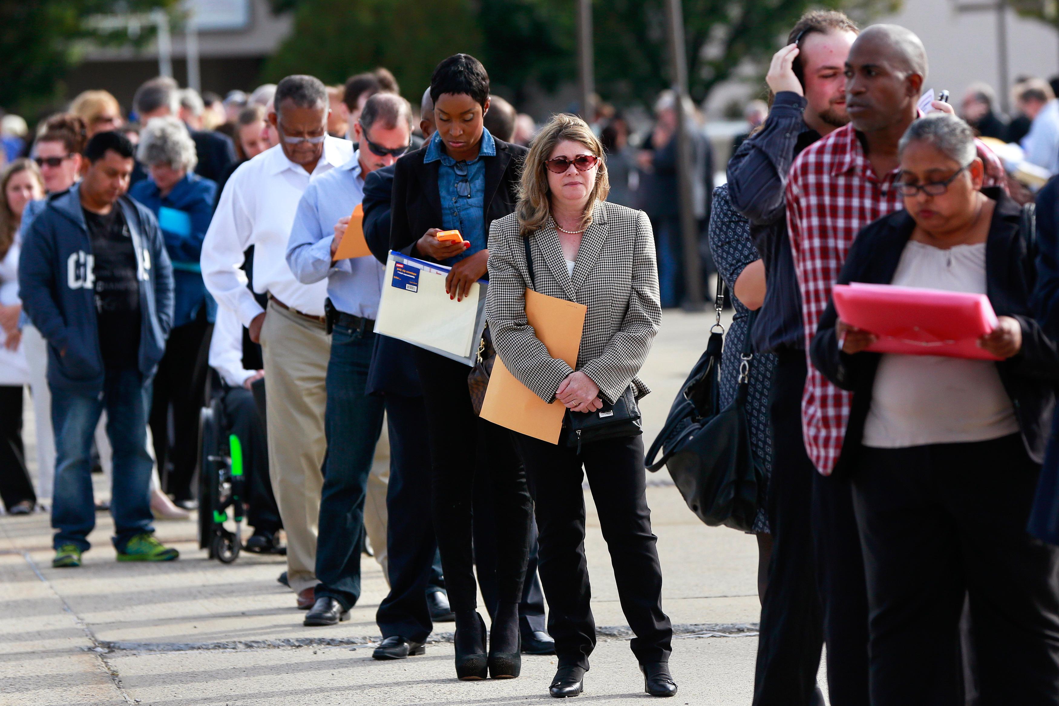 Number of Americans Filing Jobless Claims Rises to Highest in Nearly 1 Year