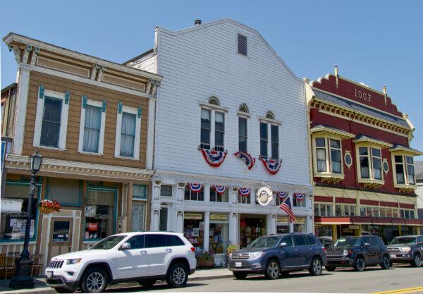 Ferndale, Calif., on July 23, 2024. The quaint town is known for its historic buildings and Victorian architecture. (Travis Gillmore/The Epoch Times)