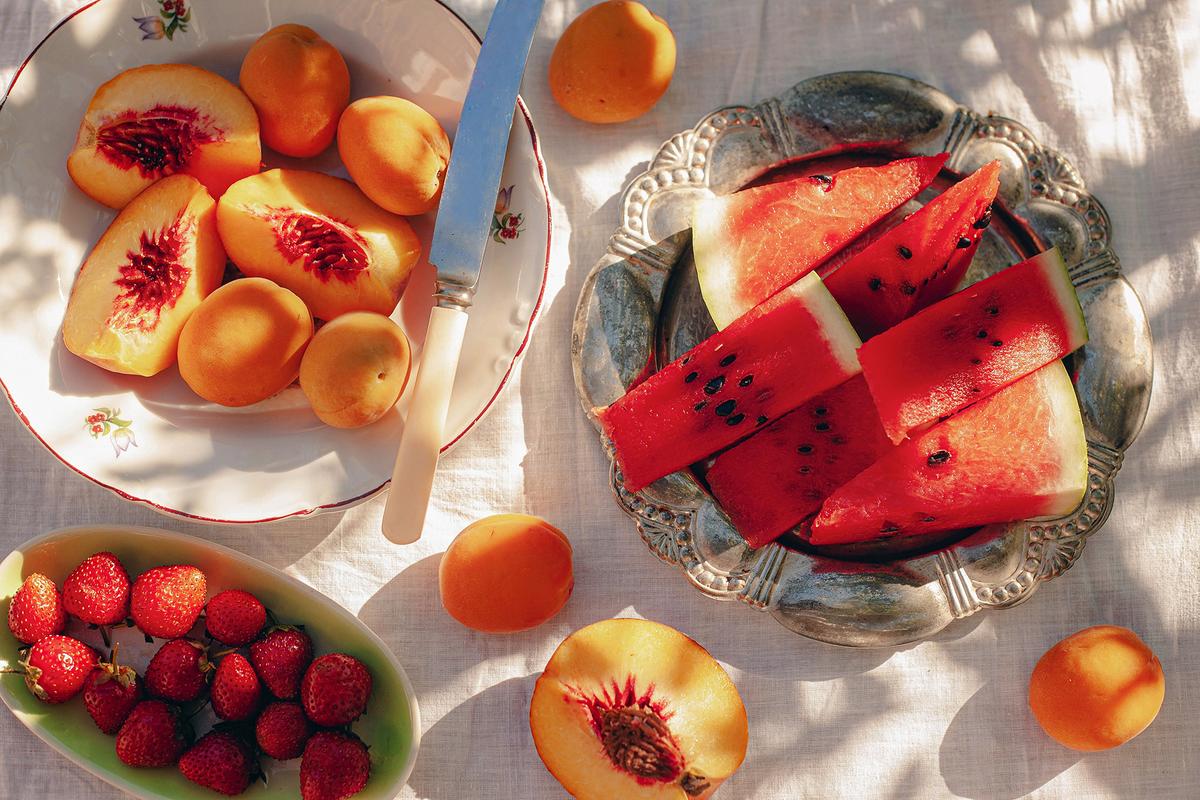 What's summer without some ripe, juicy fruit to share with loved ones? (by vesi_127/Getty Images)