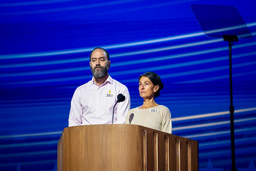 Jonathan Polin and Rachel Goldberg speak about their son Hersh Goldberg-Polin held hostage in Gaza, during the Democratic National Convention in Chicago on Aug. 21, 2024. (Madalina Vasiliu/The Epoch Times)