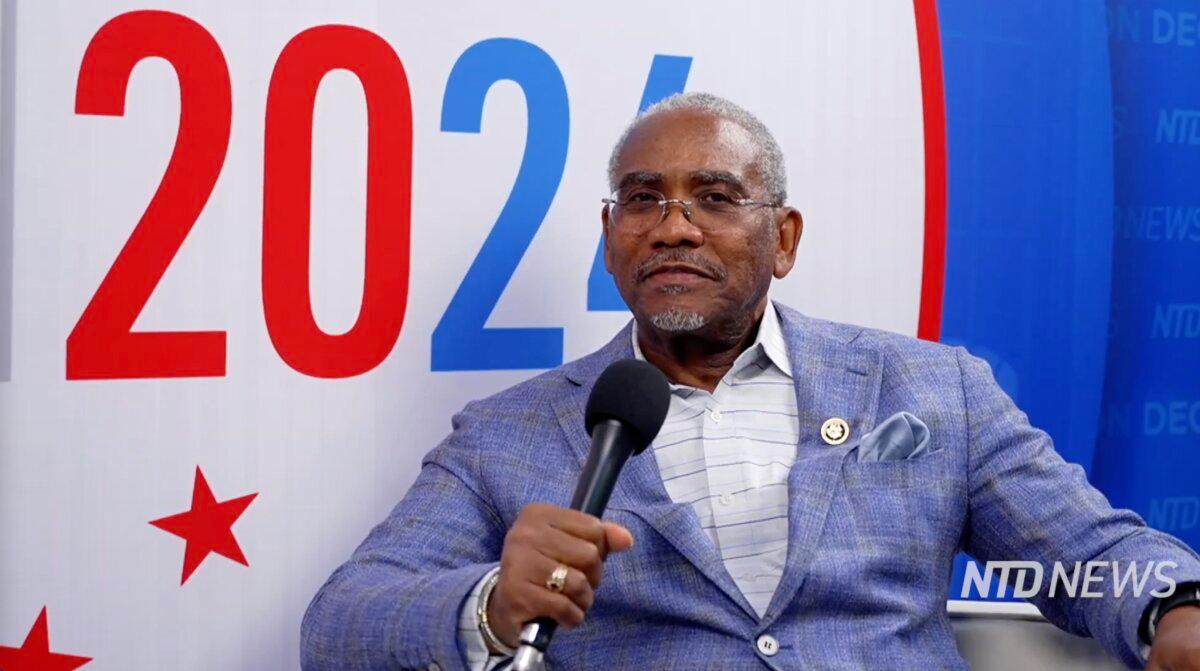 Rep. Gregory Meeks (D-N.Y.) speaks with NTD’s Kelly Wright at the DNC in Chicago on Aug. 21, 2024, in a still from video footage. (NTD)