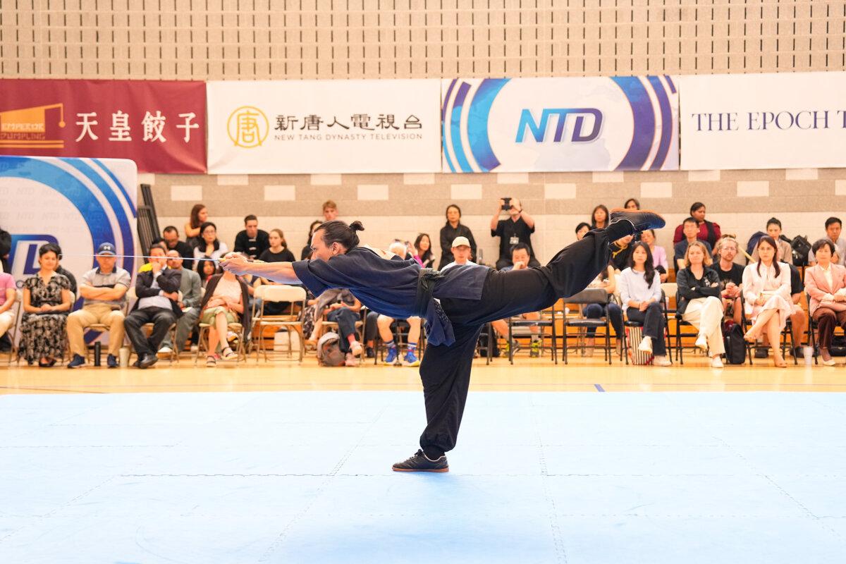 Eike Opfermann participates in the NTD International Traditional Chinese Martial Arts Competition finals in Waldwick, N.J., on Sept. 2, 2024. (Larry Dye/The Epoch Times)