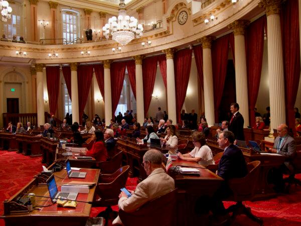 California state senators gather on the last day of the 2023-2024 legislative session at the Capitol in Sacramento, Calif., on Aug. 31, 2024. (Travis Gillmore/The Epoch Times)