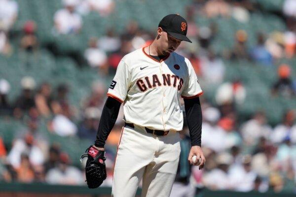 Giants pitcher Blake Snell lasts just one inning against the Diamondbacks in San Francisco on Sept. 5, 2024. (Jeff Chiu/AP Photo)