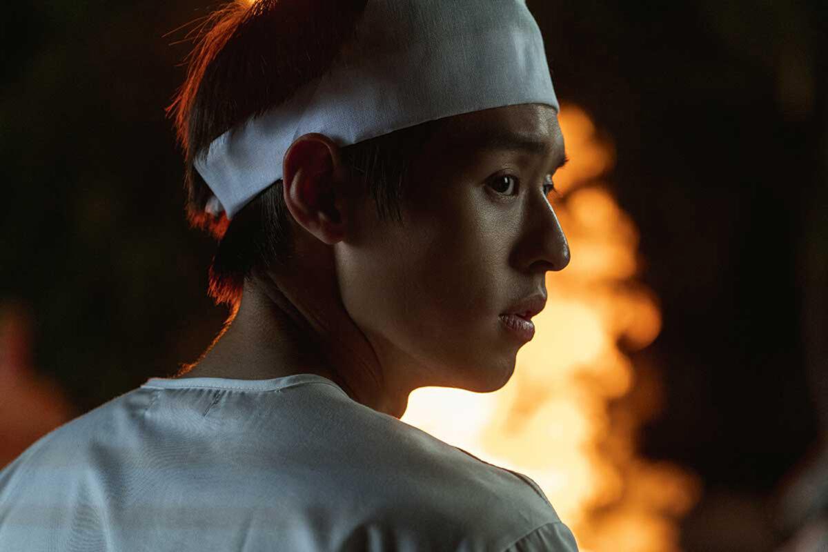 M (Putthipong Assaratanakul) learns some profound life lessons, in “How to Make Millions Before Grandma Dies.” (GDH)