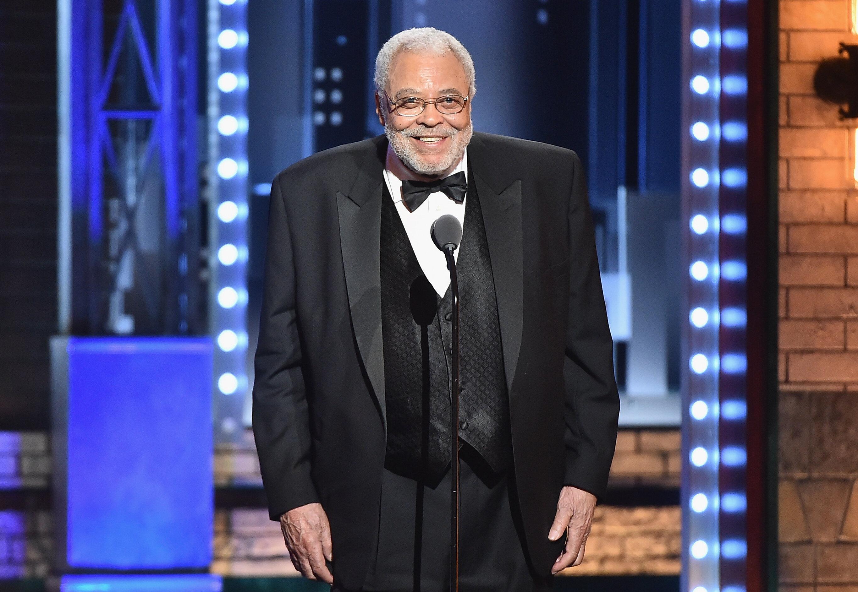 Hollywood Stars Pay Tribute to James Earl Jones