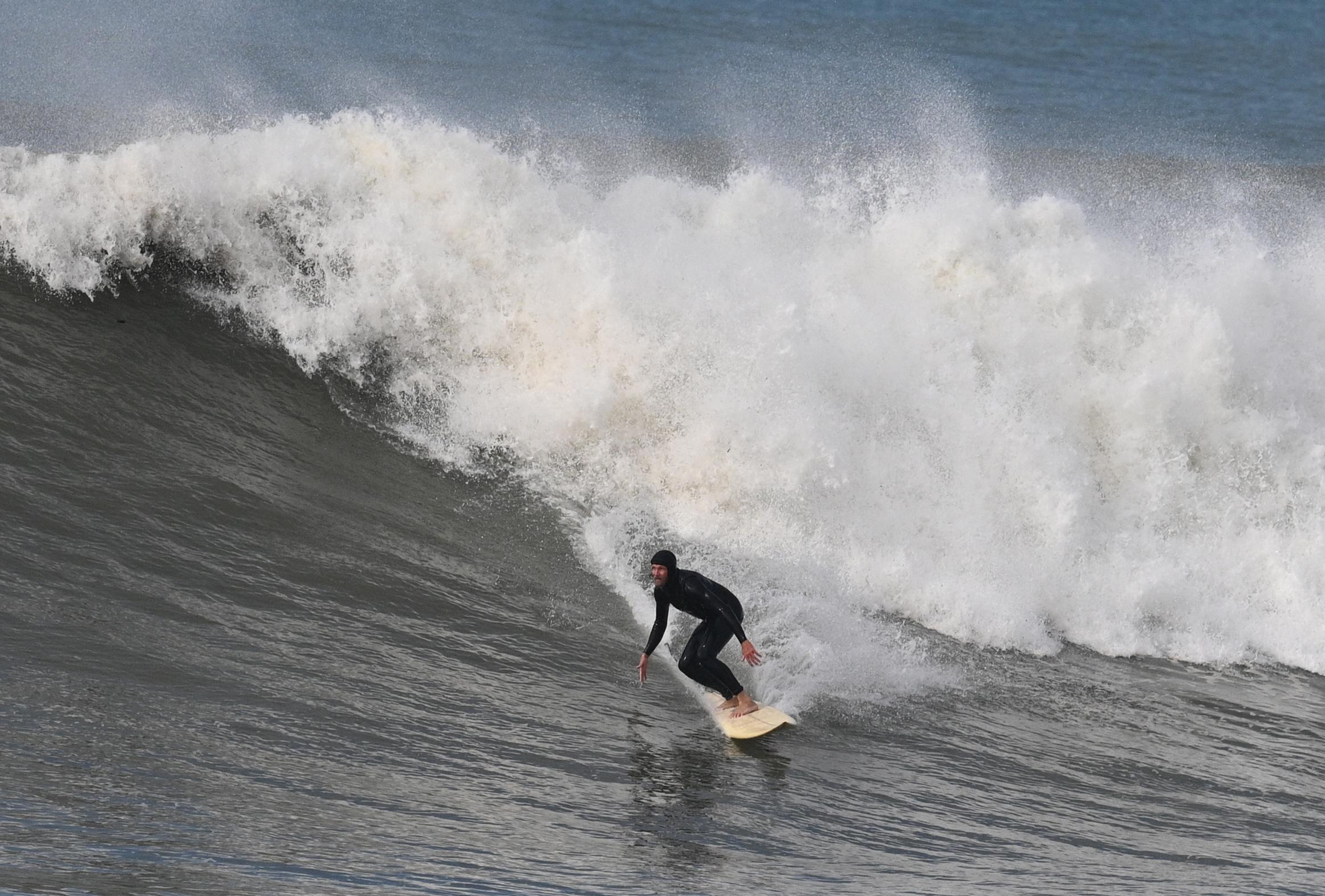 California Surfing, the State Sport