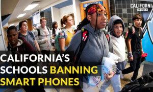 Growing Number of Schools in California Require Students to Lock Away Phones