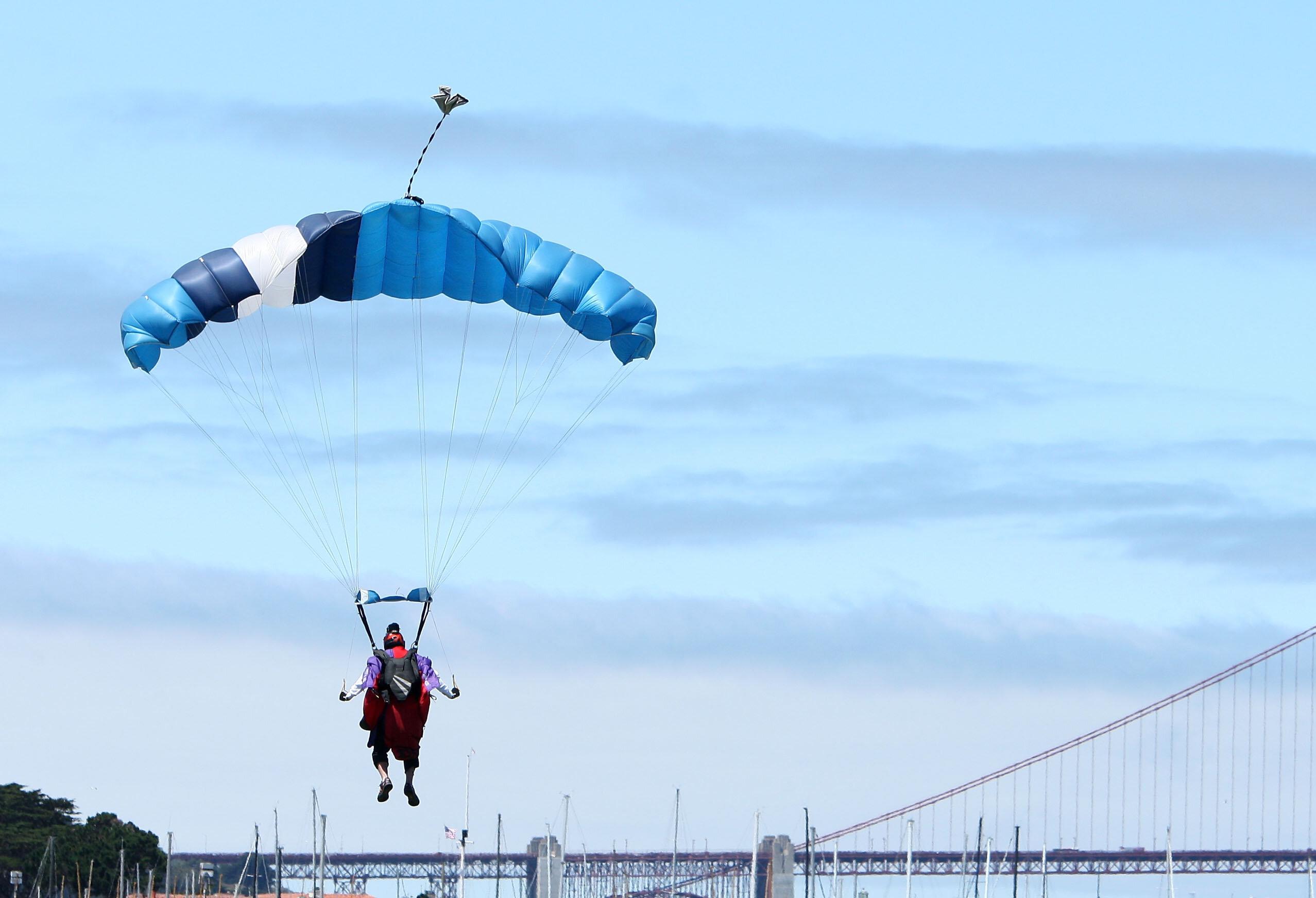 California Skydiving Instructor Sentenced for Fraud Over Unauthorized Courses