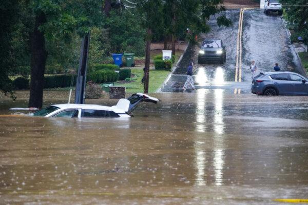 Flooded streets near Peachtree Creek after Hurricane Helene tore through Atlanta on Sept. 27, 2024. (Megan Varner/Getty Images)