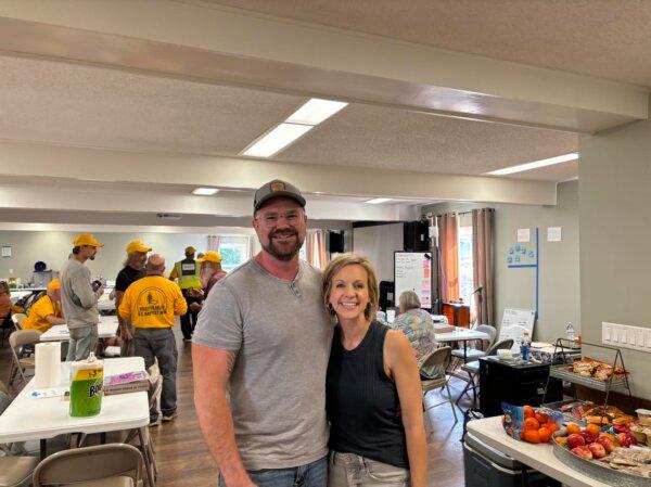 Seth Norris, pastor of Perkinsville Baptist Church in Boone, N.C., and his wife, Stacy, are part of relief efforts for Hurricane Helene victims in western North Carolina. (Jeff Louderback/The Epoch Times)